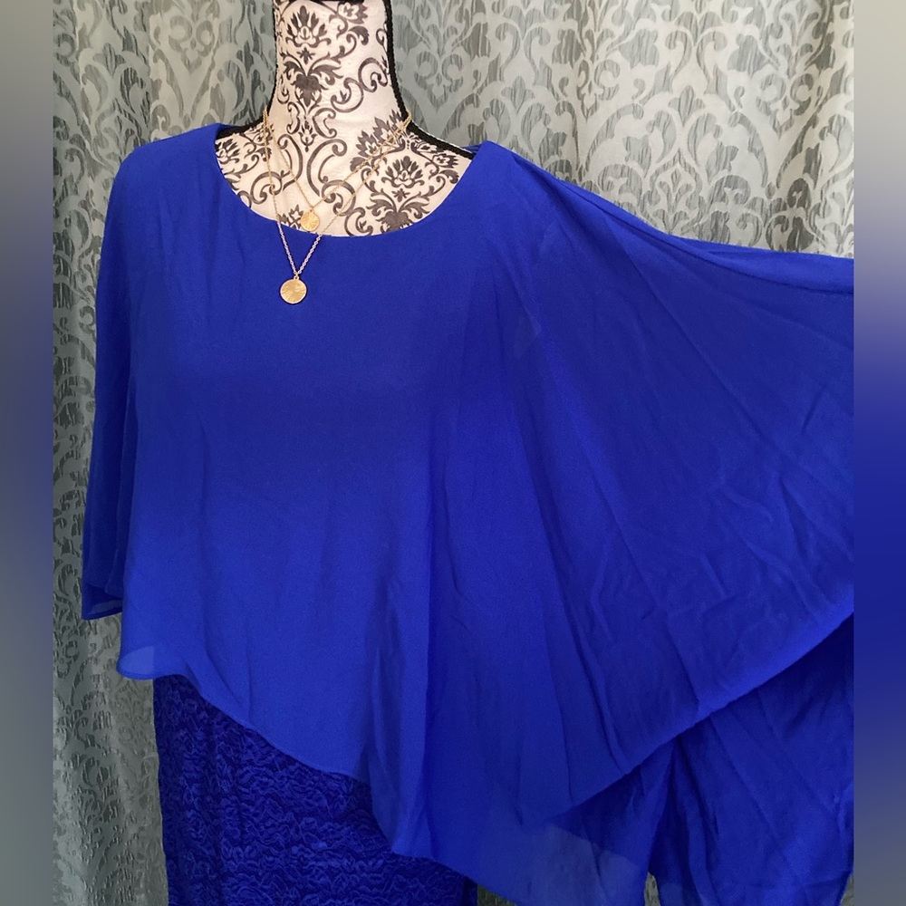KimCurvy | NWT Women’s Bodycon Cape Semi Formal Floral Lace Dress - Picture 5 of 13
